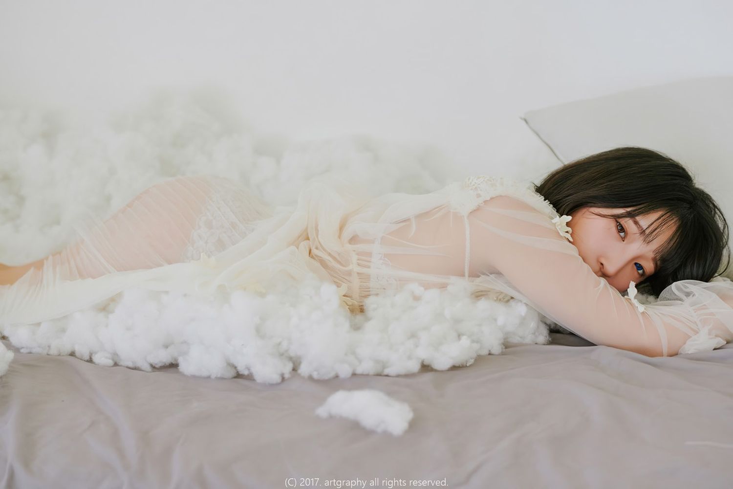 Artgravia美女模特姜仁卿白色缕空吊裙秀完美身材私房写真
