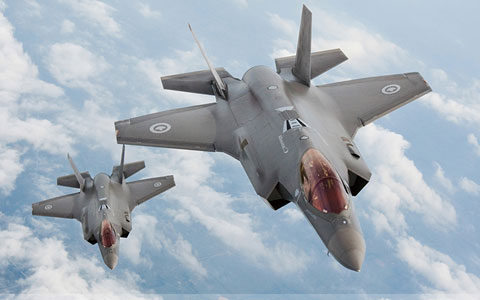 美国F-35闪电2战斗机高清桌面壁纸