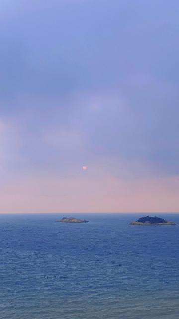 海上黄昏唯美迷人风景