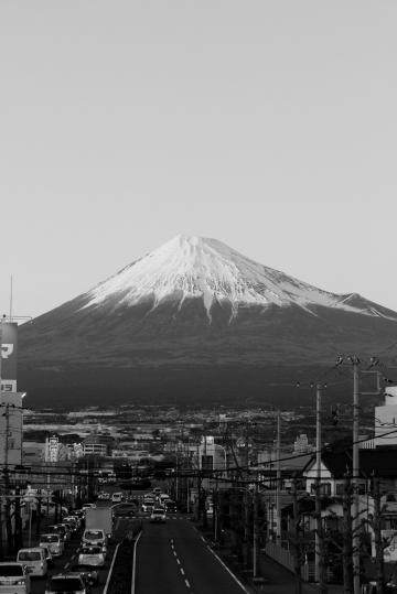 黑白富士山风景