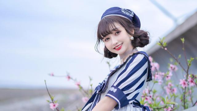 洛丽塔粉嫩少女清新甜美户外元气写真