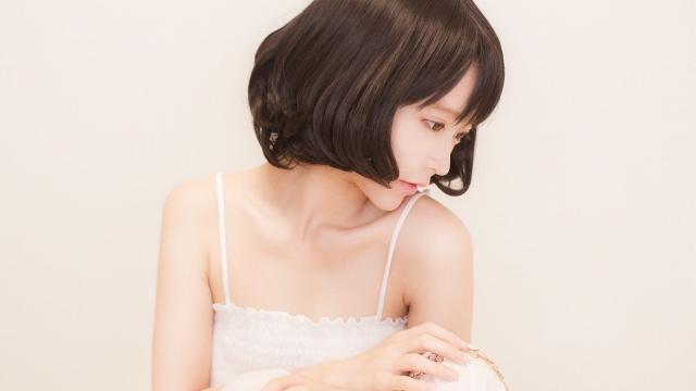 韩国高颜值美女yurisa性感写真