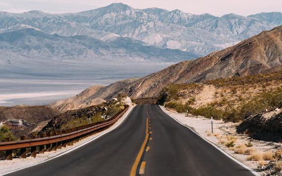 旅途时沿路的一道风景线