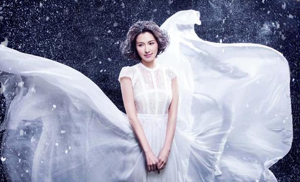 冰雪女王徐洁儿