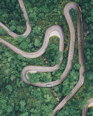 张家界天门山盘山公路高清摄影图片