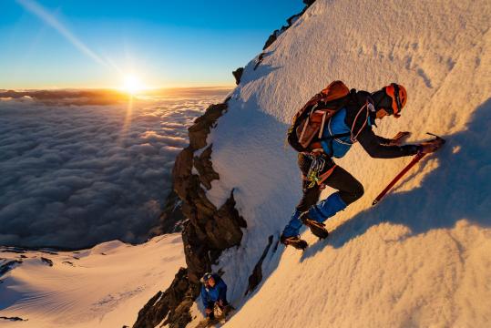 攀登库克山